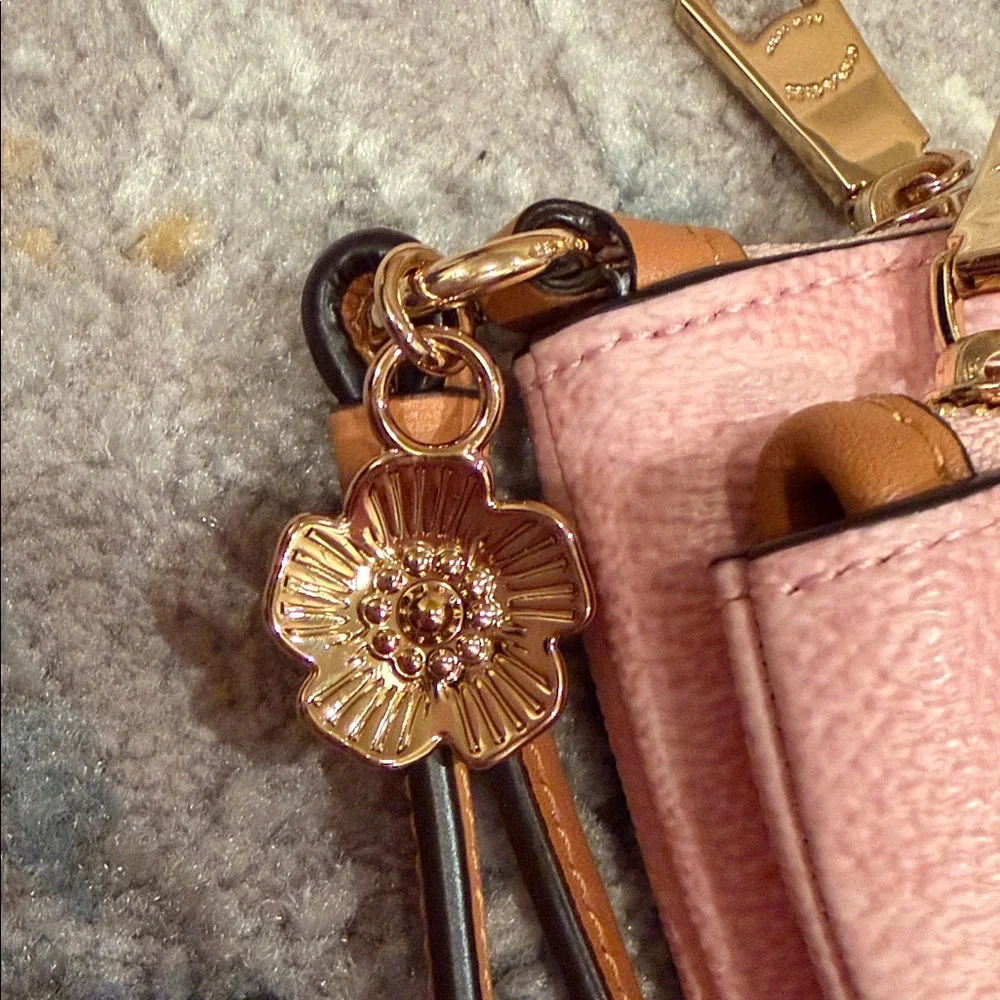 Double Zip Powder Pink Wristlet Clutch - Picture 2 of 5